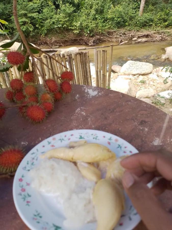 Dango1881Muslim Riverstay Padang Rengas Exterior foto